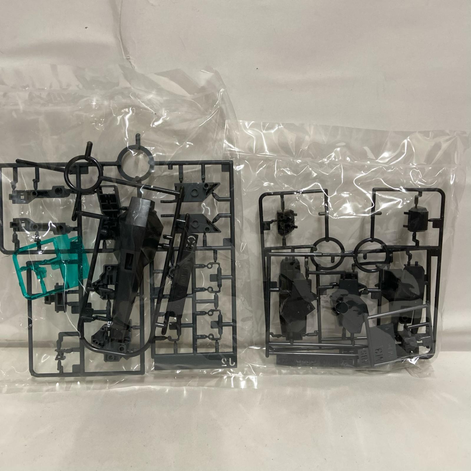 1/100 MG RX-121-2A ガンダムTR-1 アドバンスド・ヘイズル BANDAI ガンプラ