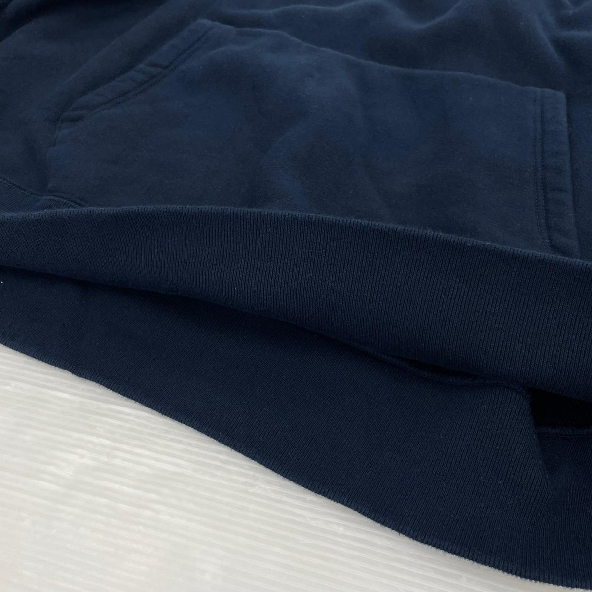 パーカー kan YOKOZUNA HOODIE POﾊﾟｰｶｰ ﾈｲﾋﾞｰ M