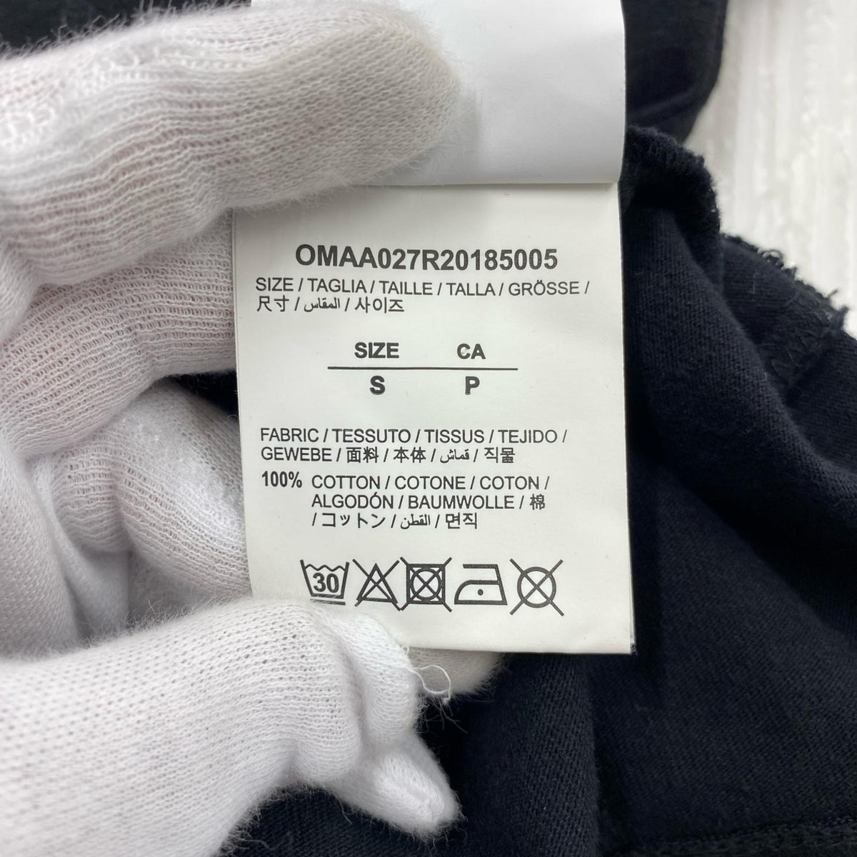 半袖Ｔシャツ OFF-WHITE RIPPING ARROWS S/S SLIM TEE OMAA027Ｒ20185005 黒 (S) S ブラック
