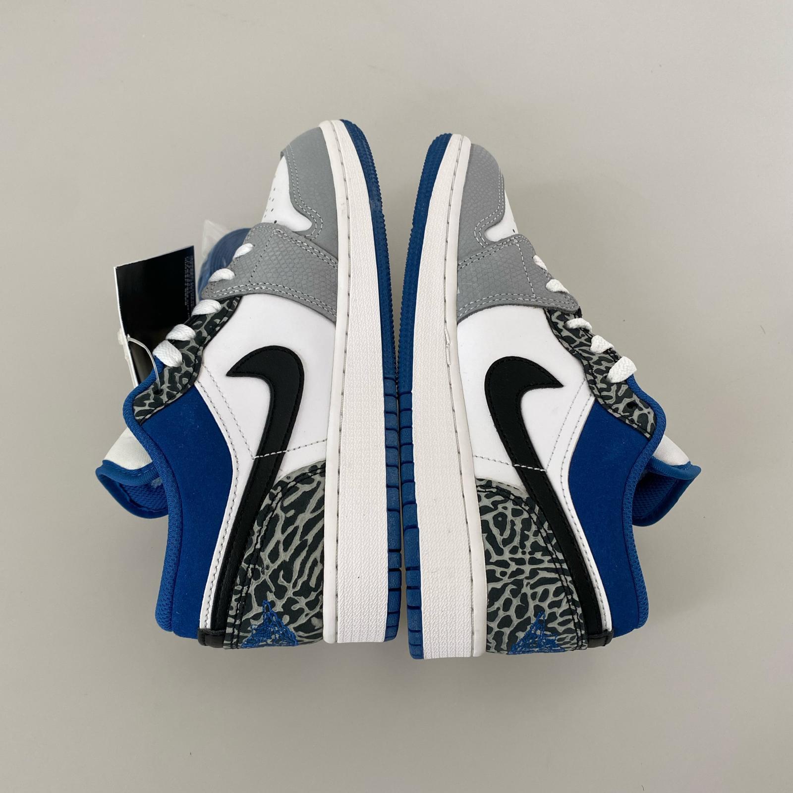 スニーカー AIR JORDAN 1 LOW SE GS TRUE BLUE/23cm