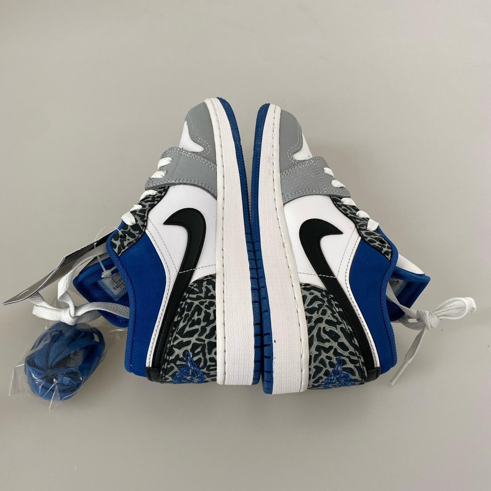 スニーカー AIR JORDAN 1 LOW SE GS TRUE BLUE/23cm 23cm (US5 UK4 1/2 EU36) マルチカラー