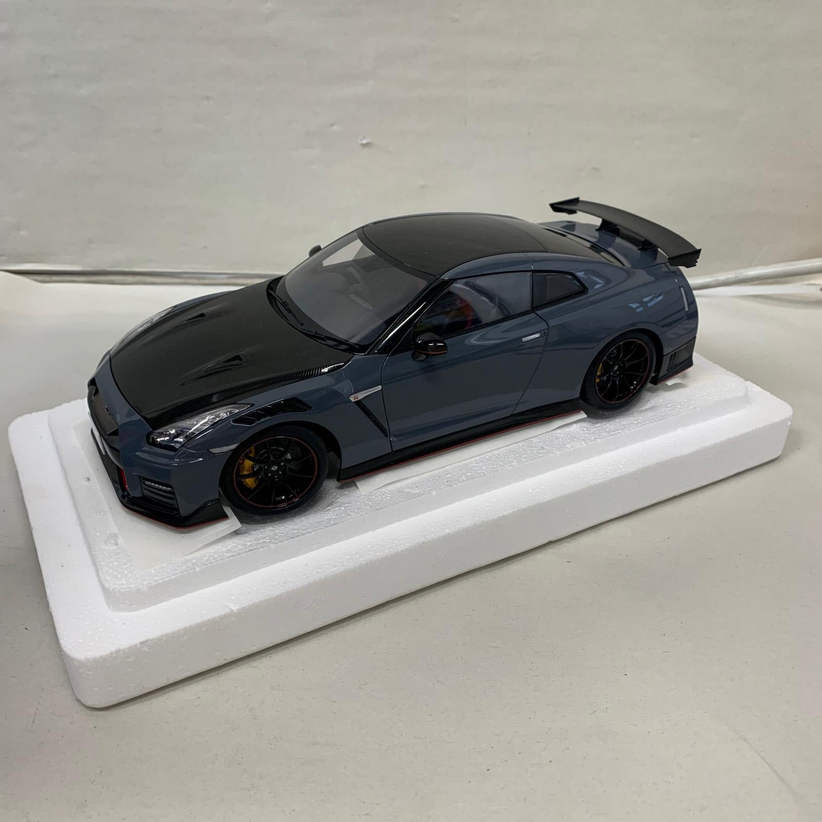 AUTOart 1/18 日産 GT-R R35 ニスモ スペシャルエディション スケールカー