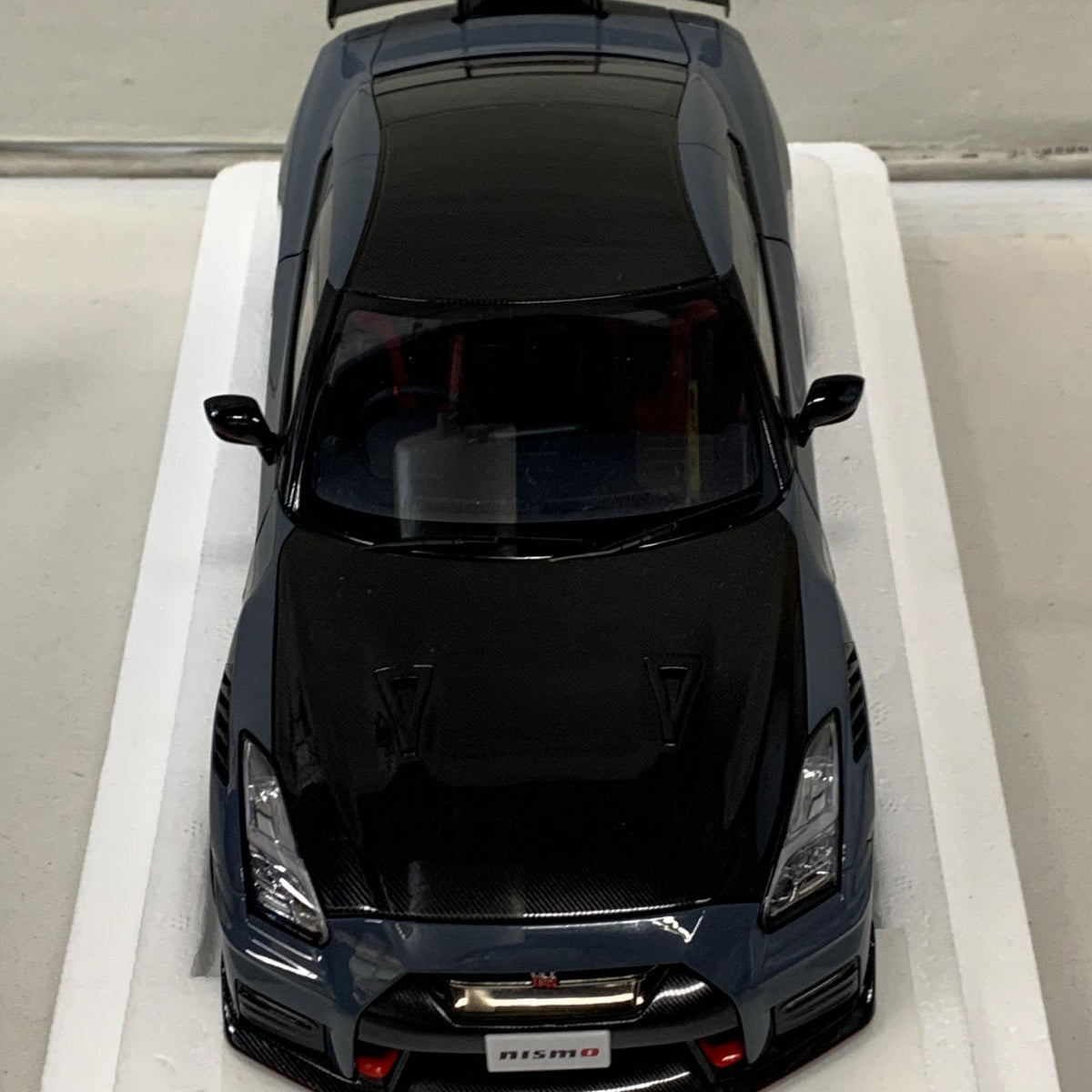 AUTOart 1/18 日産 GT-R R35 ニスモ スペシャルエディション スケールカー