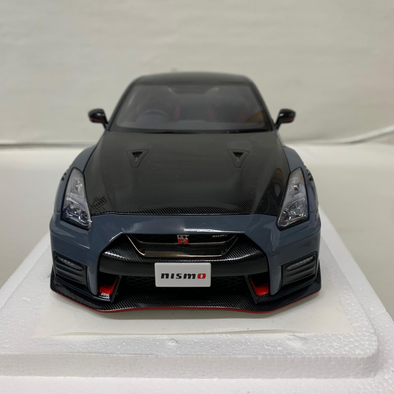 AUTOart 1/18 日産 GT-R R35 ニスモ スペシャルエディション スケールカー