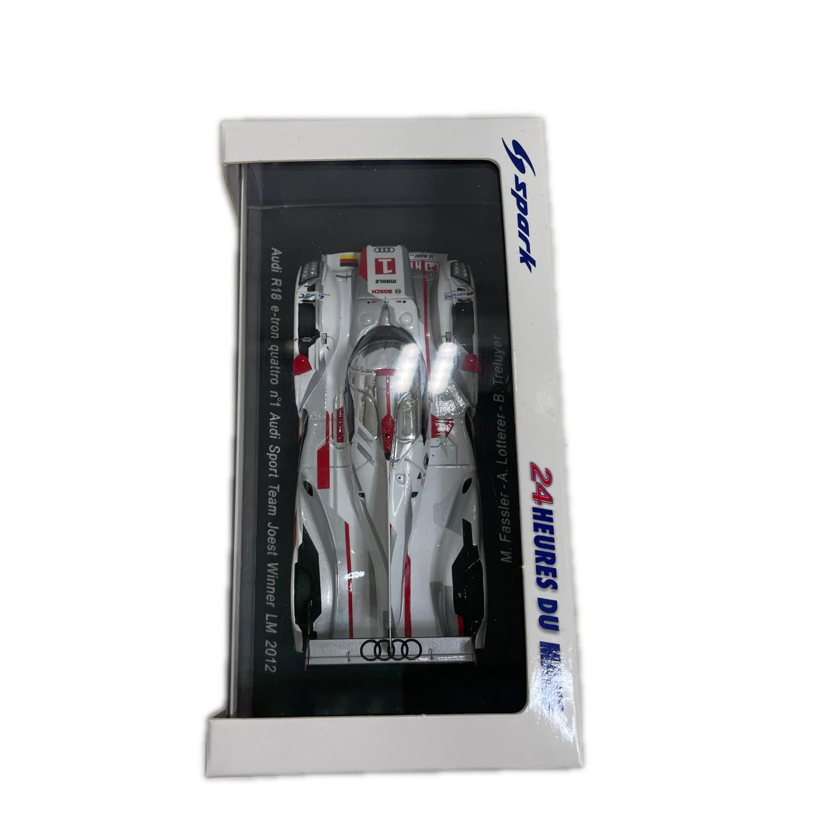 Audi R18 e-tron quattro n°1 LM2012 スケールカー