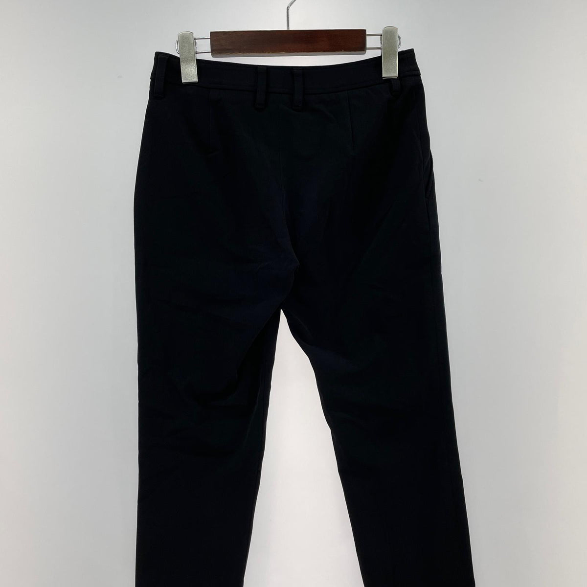 パンツ ISSEY MIYAKE ナイロン裾ジップストレッチパンツ 1 ブラック
