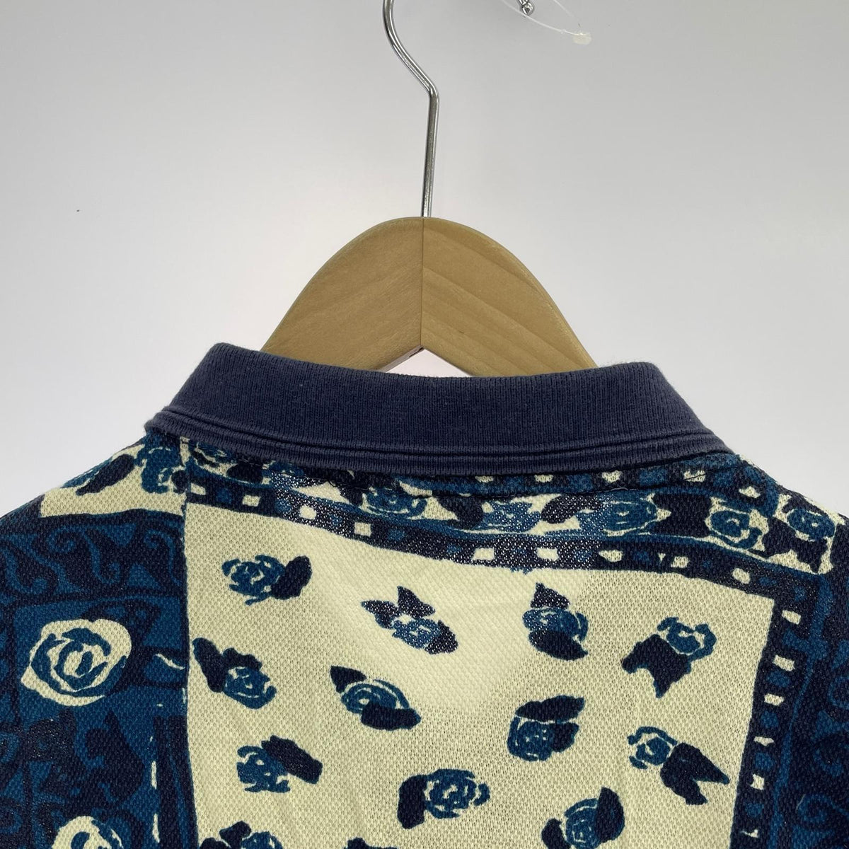 ポロシャツ パッチワーク風 総柄 青(XXL)