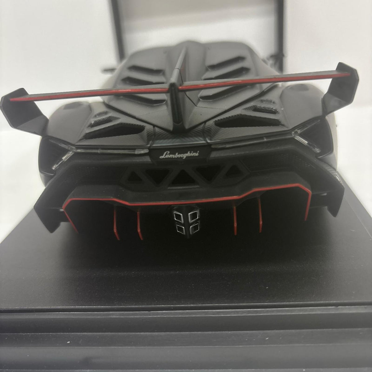 京商 1/18 ランボルギーニ　ヴェネーノ 1/18スケールカー　京商　ランボルギーニ スケールカー