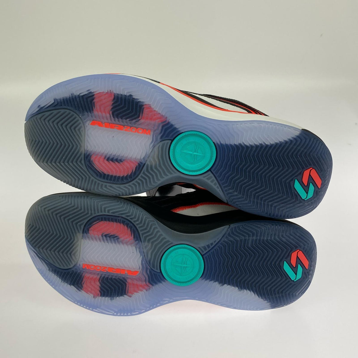 スニーカー AIR JORDAN LUKA 4 28.0ｃｍ 26cm (US8 UK7 1/2 EU42) ブラック