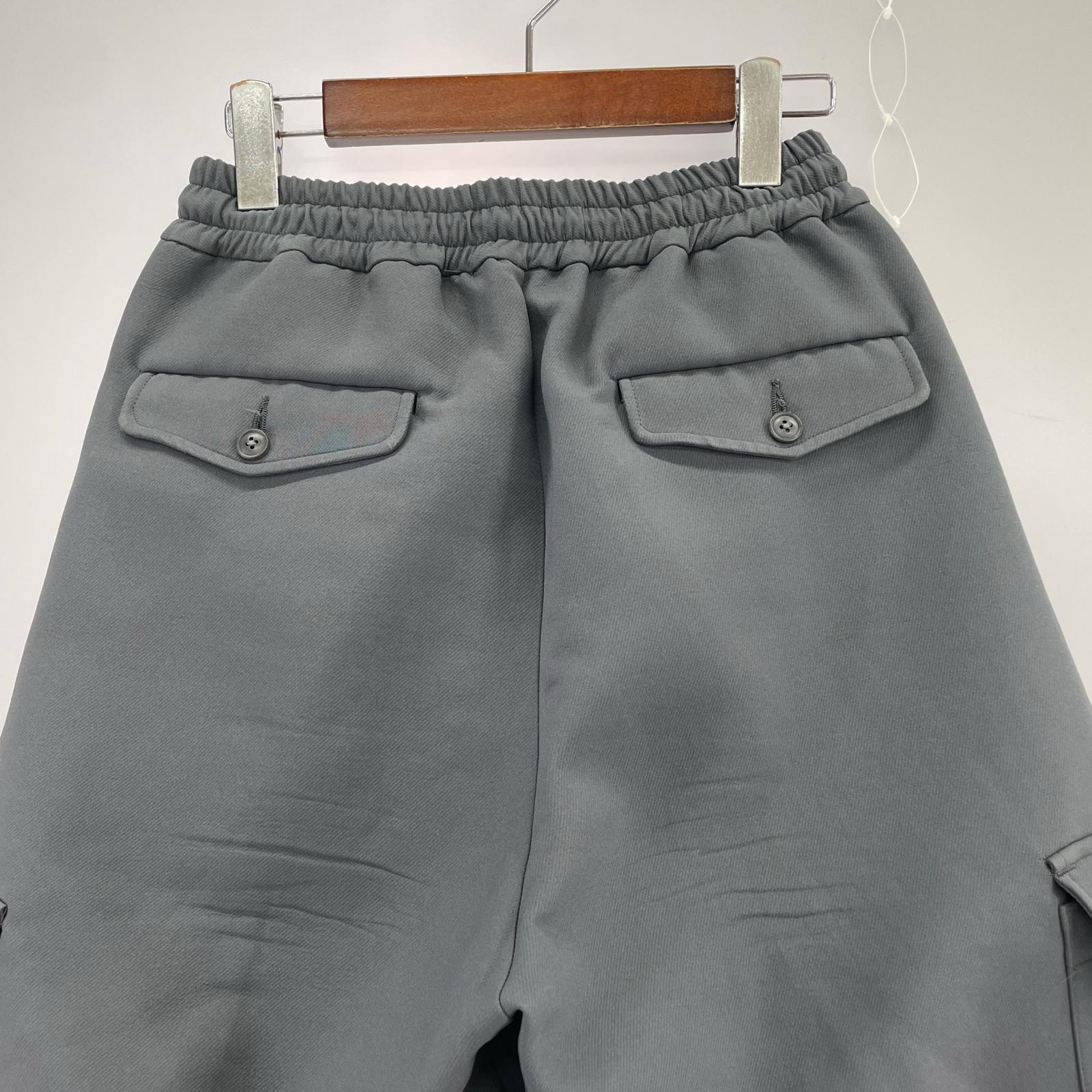 パンツ TECH TWILL WIDE CARGO グレー S