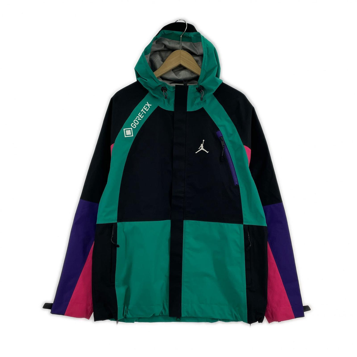 マウンテンパーカー JORDAN MOUNTAIN SIDE GORE/ct3339-010 M ブラック