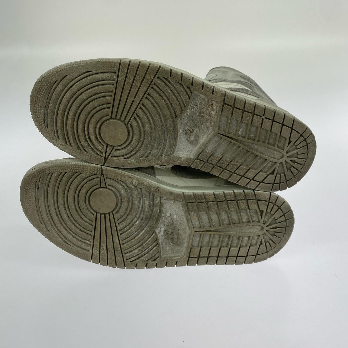 スニーカー Nike Air Jordan1 Mid SE(27.0cm) 27cm (US9 UK8 1/2 EU44)