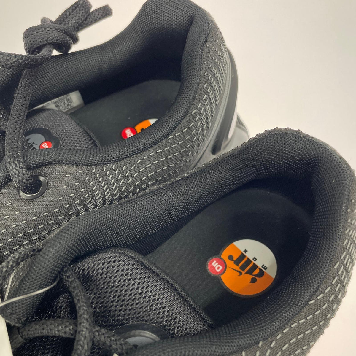 スニーカー AIR MAX DN（29.0） 29cm (US11 UK10 1/2 EU48) ブラック