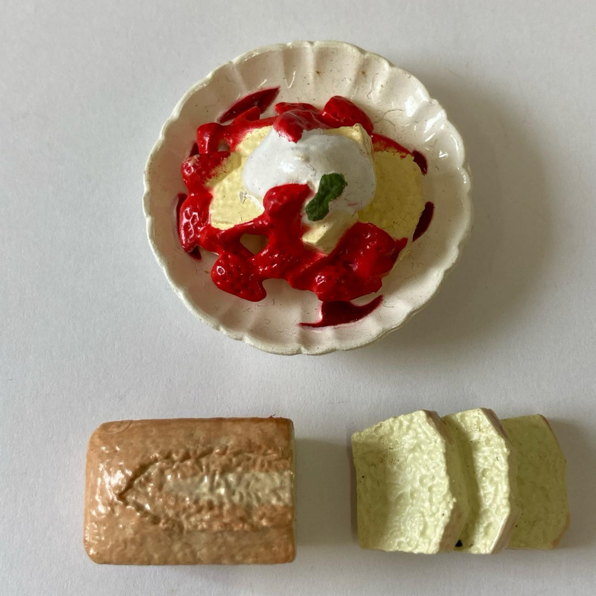 4.Mini Sweets Strawberry Shortcake リーメント