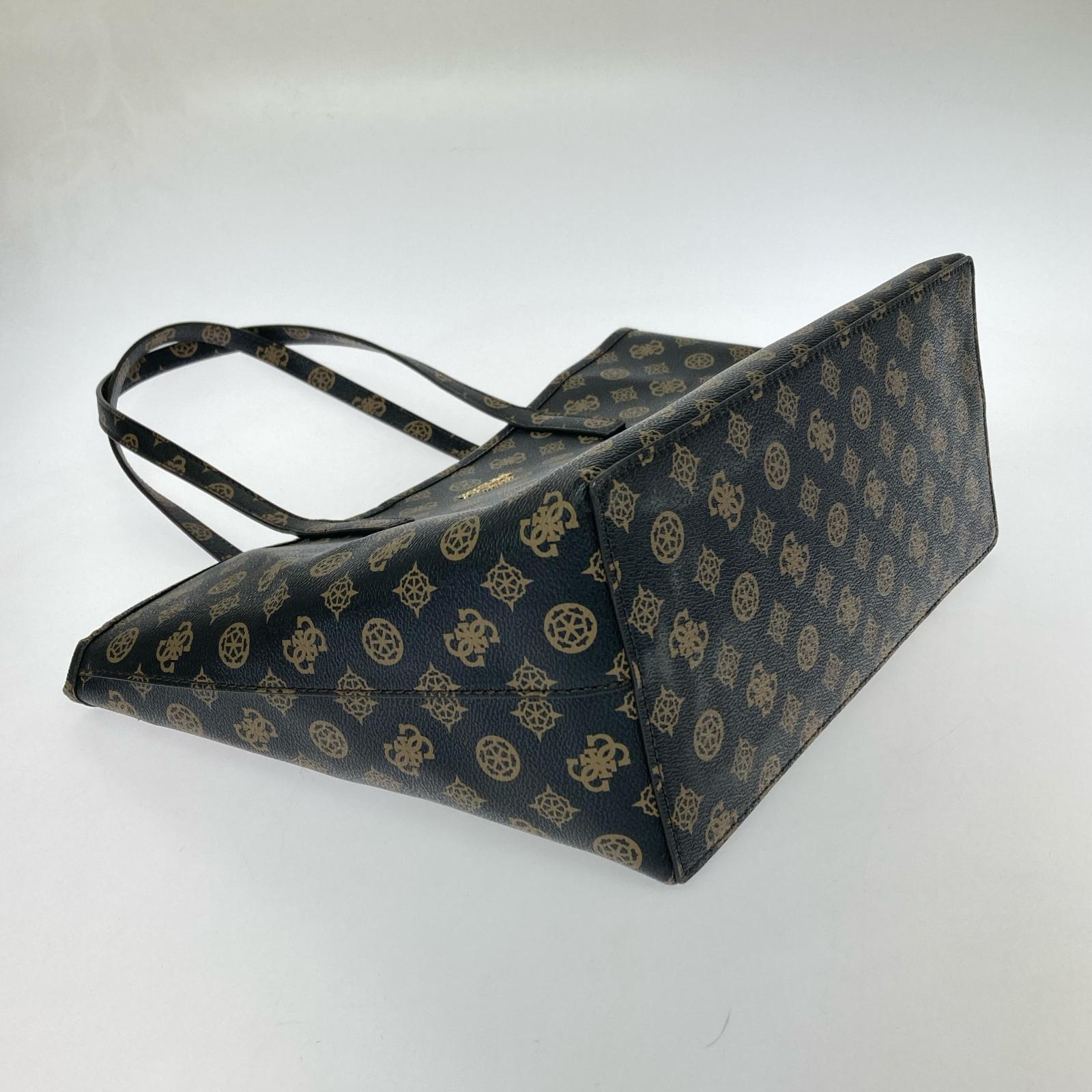 トートバッグ GUESS トートバッグ
