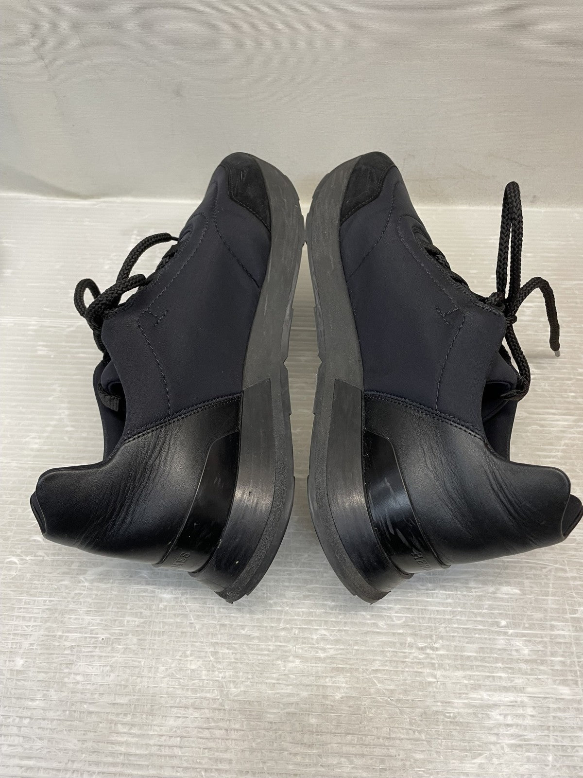 HERMES バスタートワル テクニック×カーフ×シェーヴルヴェロア ローカットスニーカー 42 ブラック