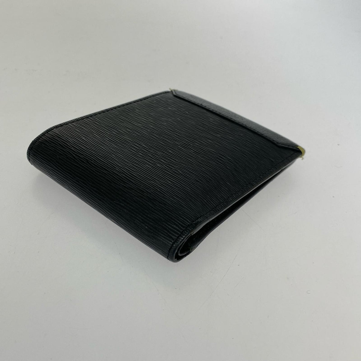 コンパクトウォレット 二つ折り財布/レザー/黒 ブラック