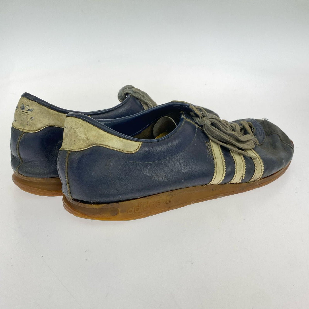 スニーカー adidas STADION 紺 ルーマニア製