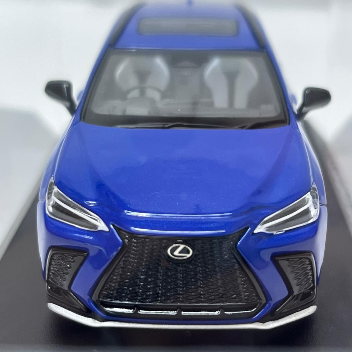 京商 レクサス NX F SPORT レクサス NX 350h "F SPORT" 京商（KYOSHO） スケールカー