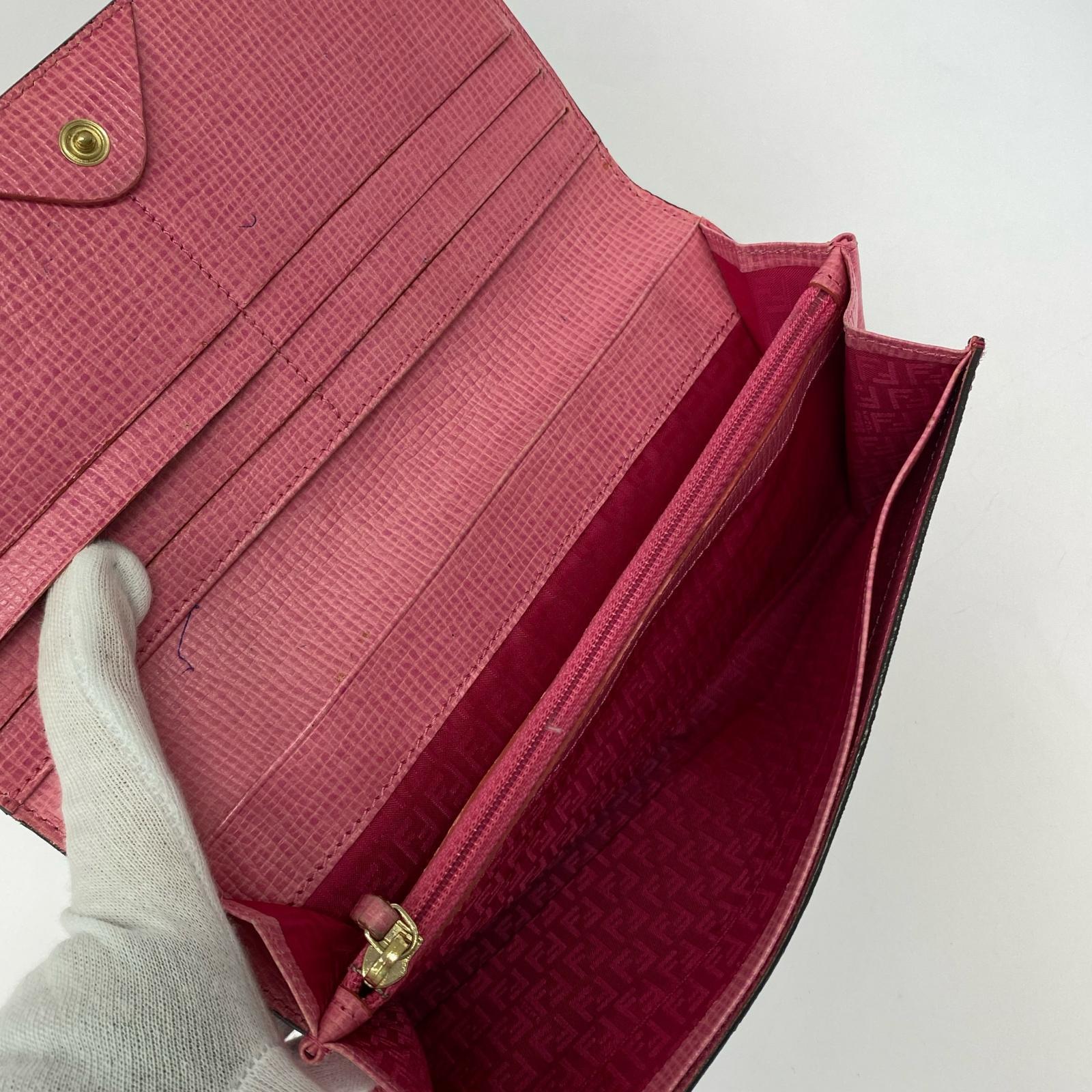 FENDI ズッカ 長財布