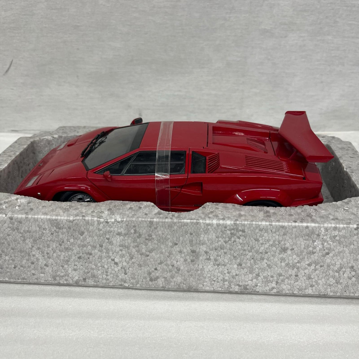AUTOart ランボルギーニカウンタック 25th アニバーサリー レッド AUTOart スケールカー