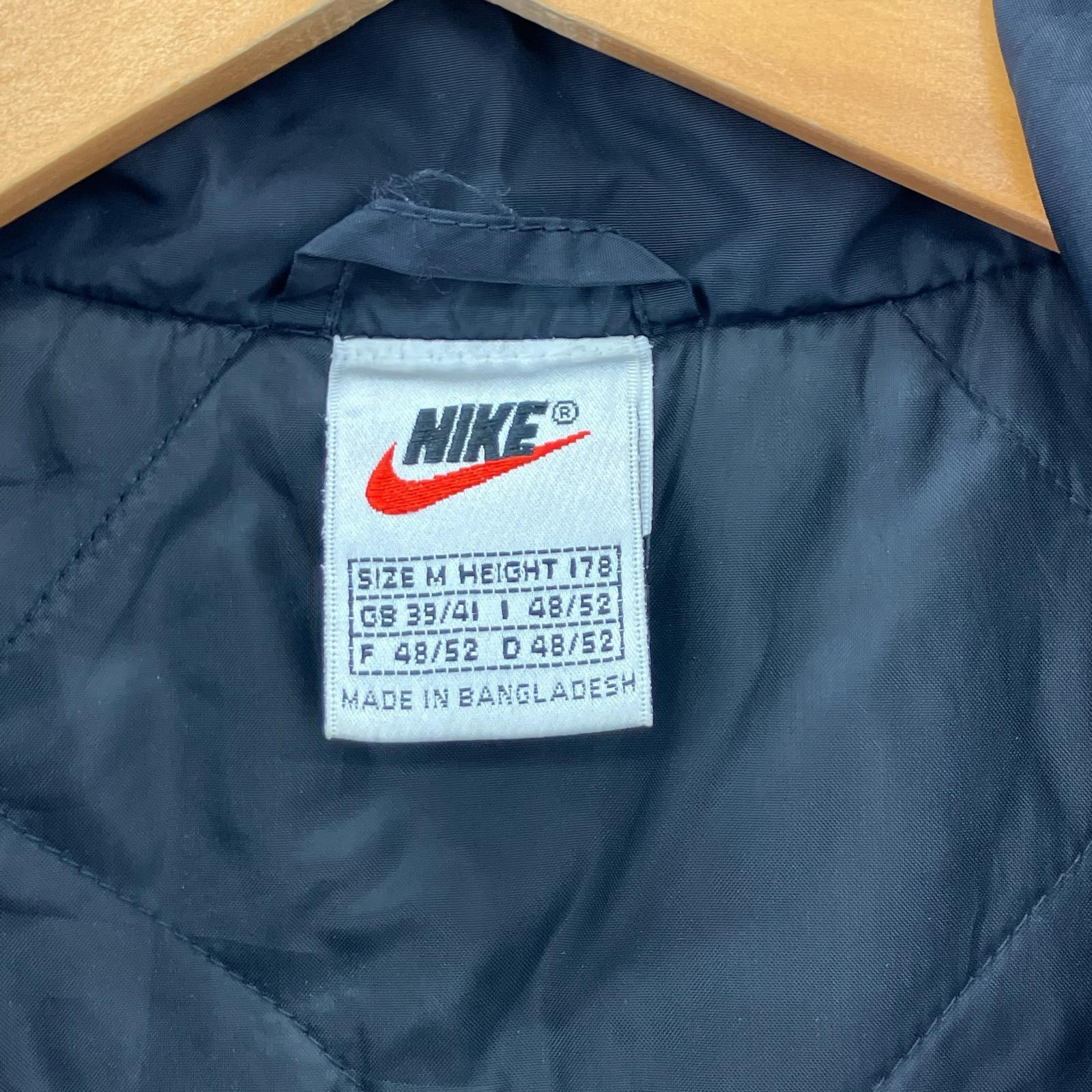 ジャケット 90s~ NIKE 中綿 ナイロンジャケット 黒 (M) M ブラック