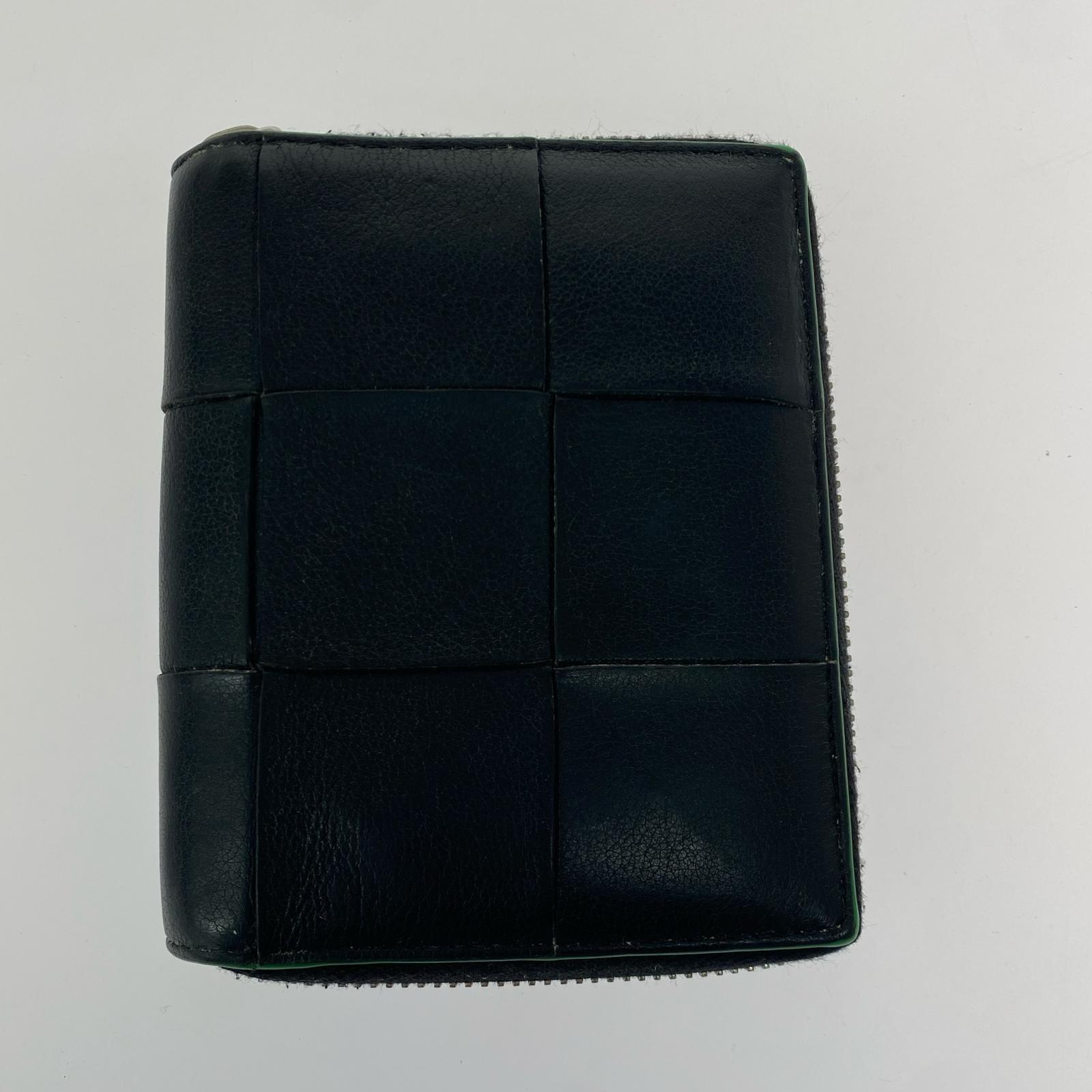 Bottega Veneta マキシイントレチャート ラウンドウォレット