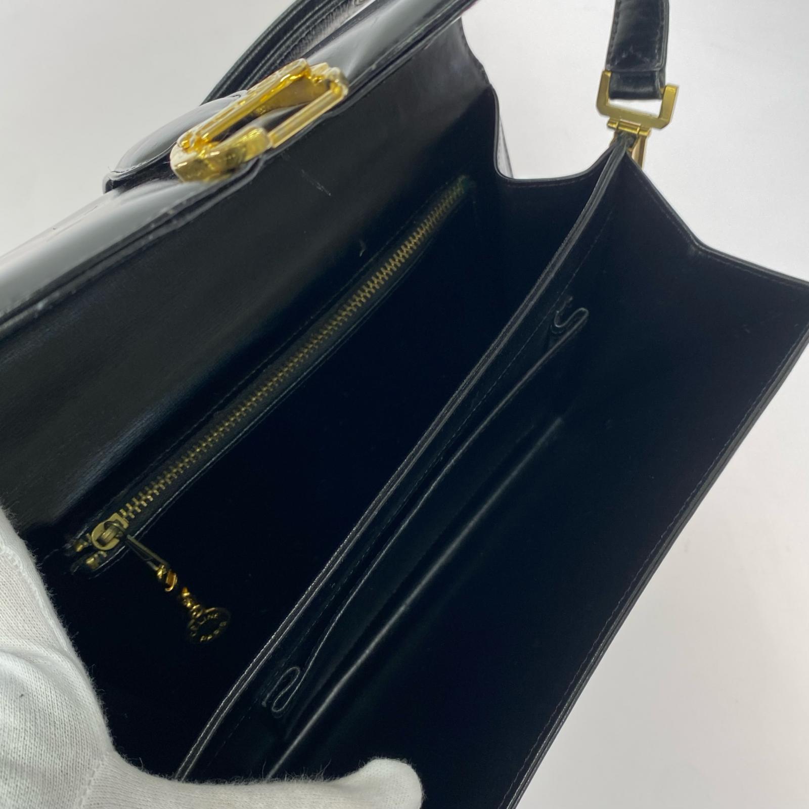 馬車金具 レザー 黒