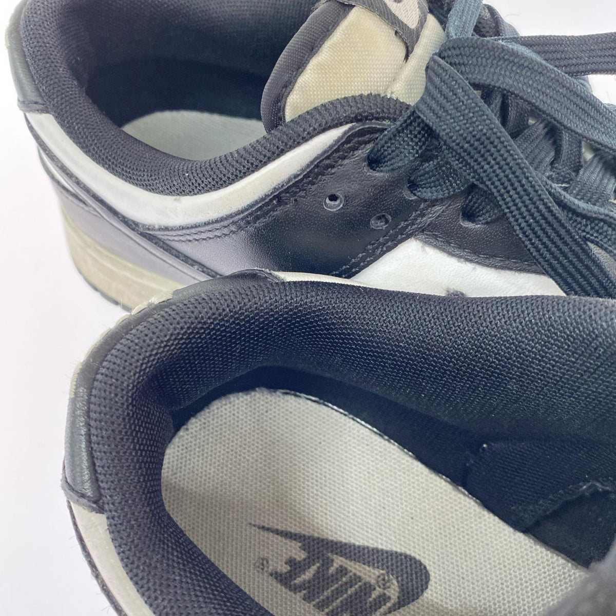 スニーカー DUNK LOW RETRO PANDA 27