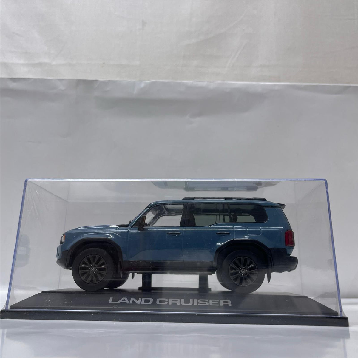 1/30 ランドクルーザー ⑤8X0 スモーキーブルー 1/30スケール カラーサンプルミニカー カラーサンプル