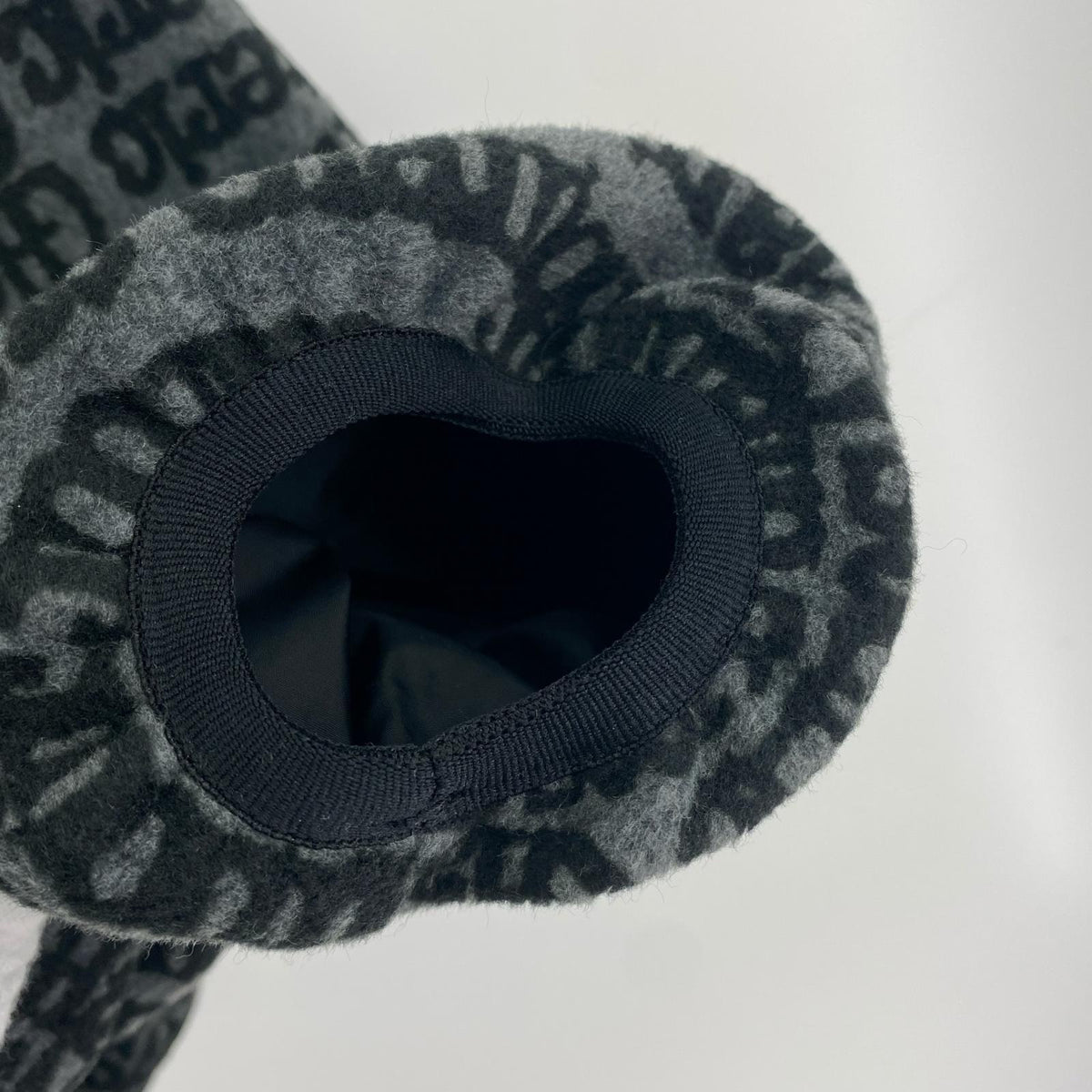 ジャケット TYPEWRITER LOGO リバーシブルジャケット BLK (M) M ブラック