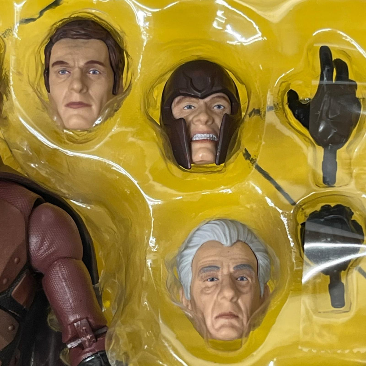 MARVEL LEGENDS マグニートー＆プロフェッサーX X-MEN ハズブロ フィギュア/グッズ