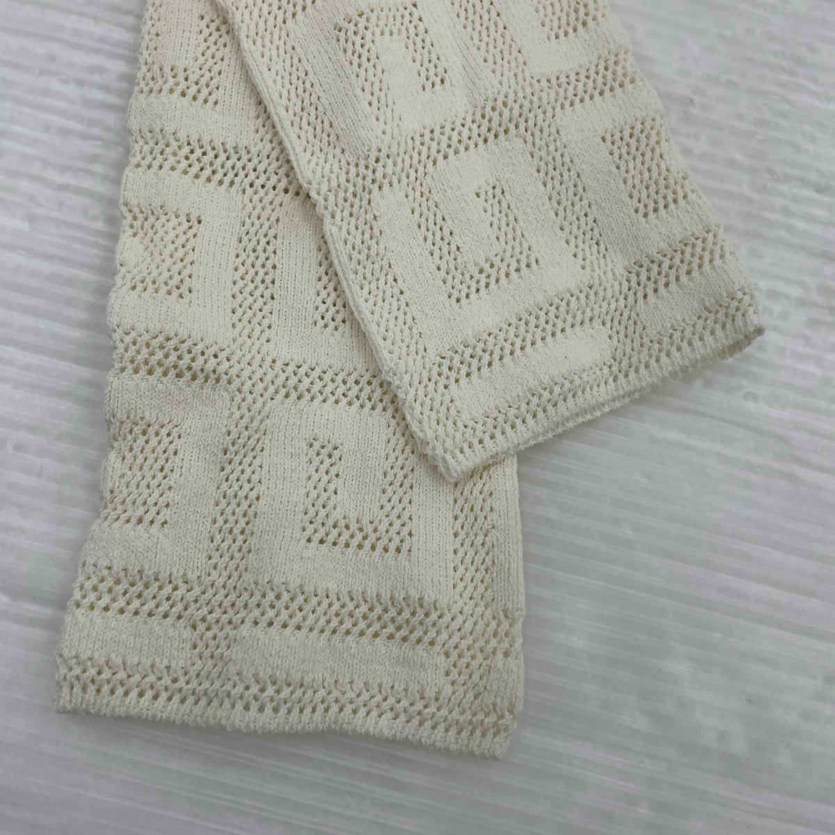 ニット GIVENCHY ロゴタートルネックニット