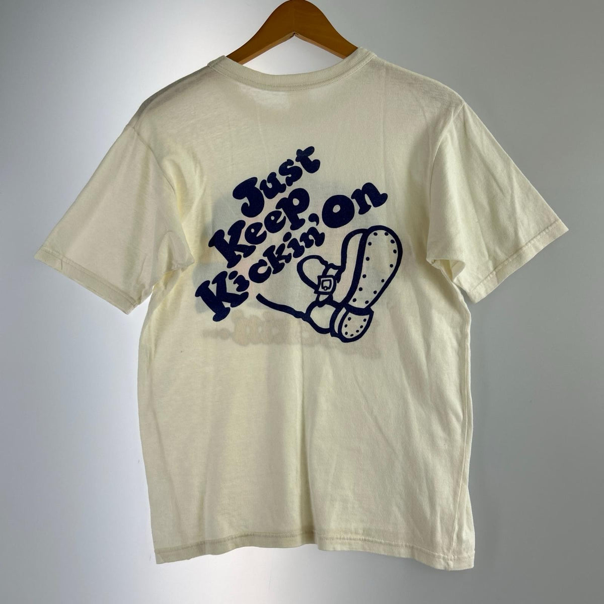 半袖Ｔシャツ POWER WEAR KEEP ON KICKIN tee S S ホワイト