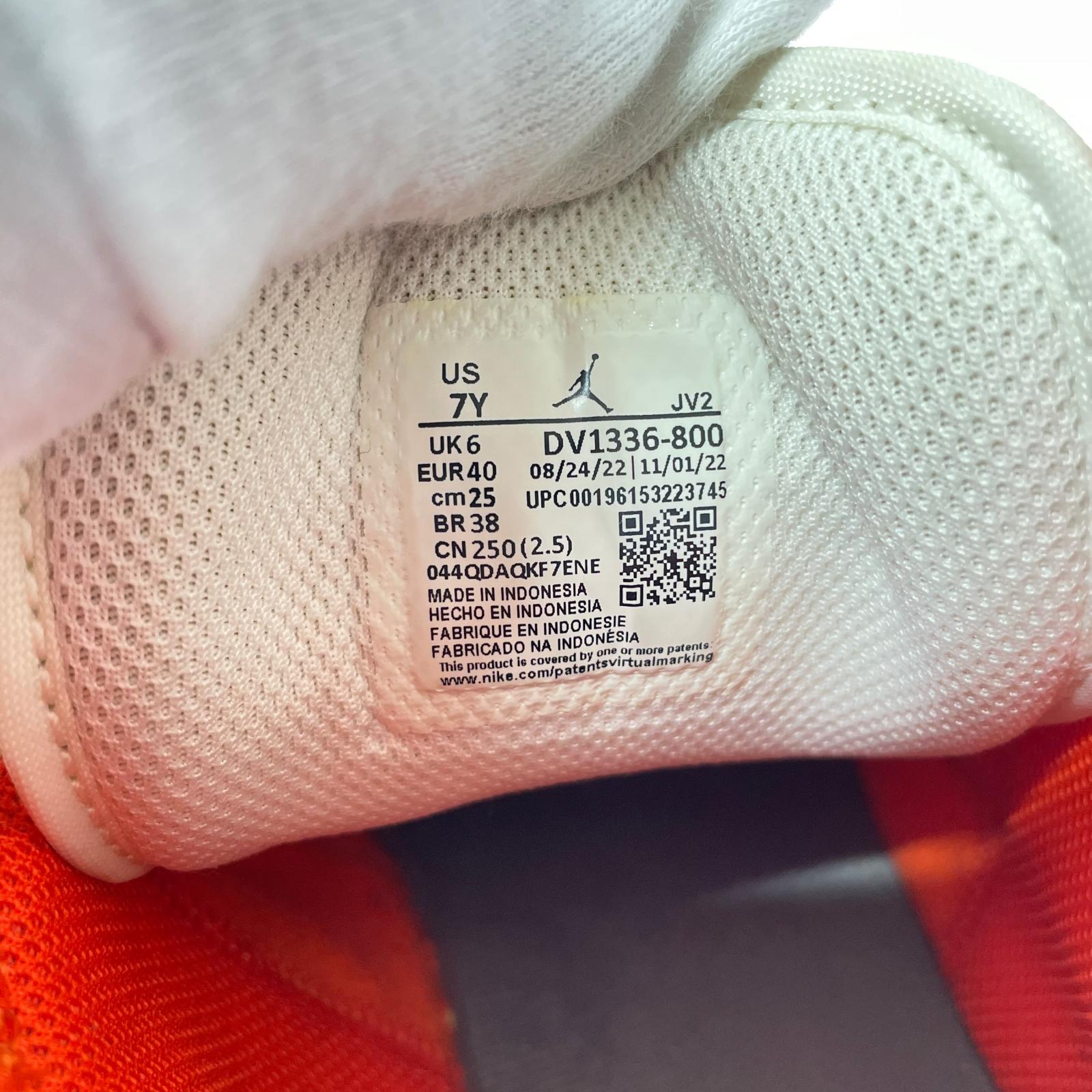 スニーカー AJ1 MID SE (25.0cm) 25cm (US7 UK6 1/2 EU40)