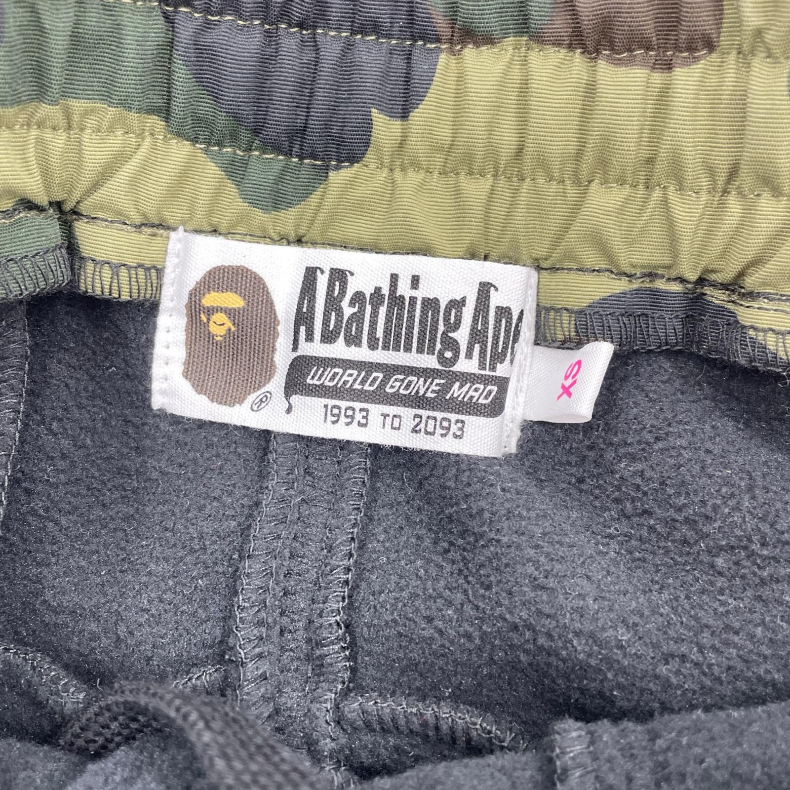 パンツ A BATHING APE 1st Camo Shark Polartec Pant 黒 (XS) ブラック