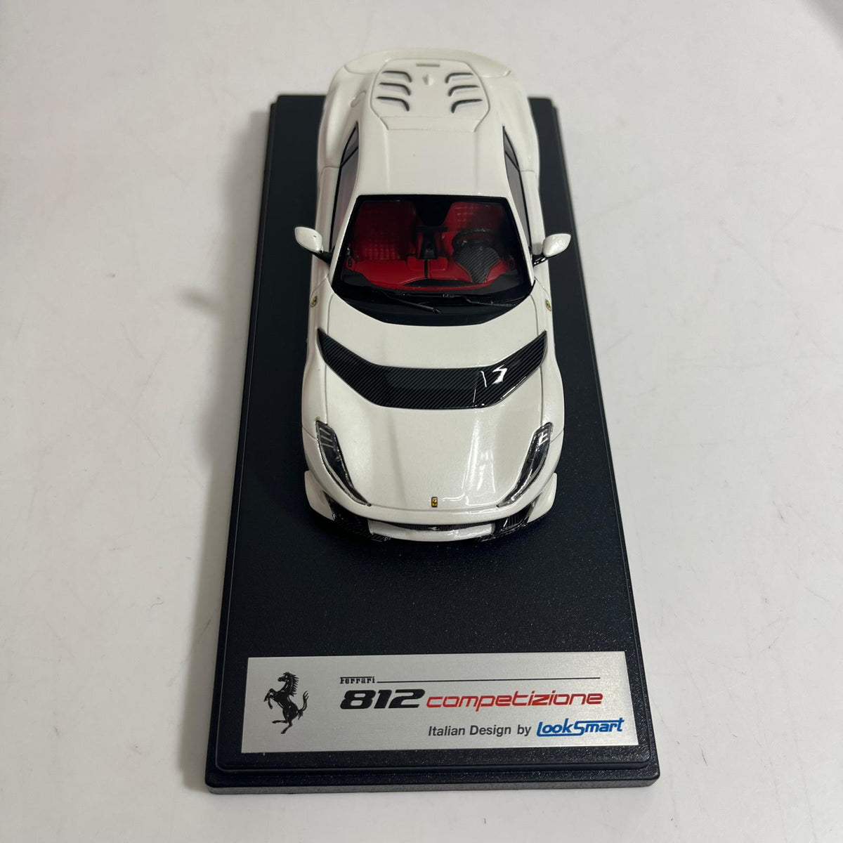 Looksmart 1/43 フェラーリ 812 kyosho スケールカー