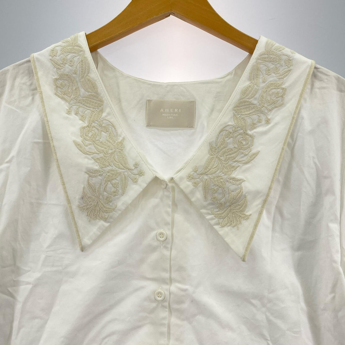 半袖シャツ MEDI EMBROIDERY COLLAR BLOUSE/刺繍ブラウス/白 ホワイト