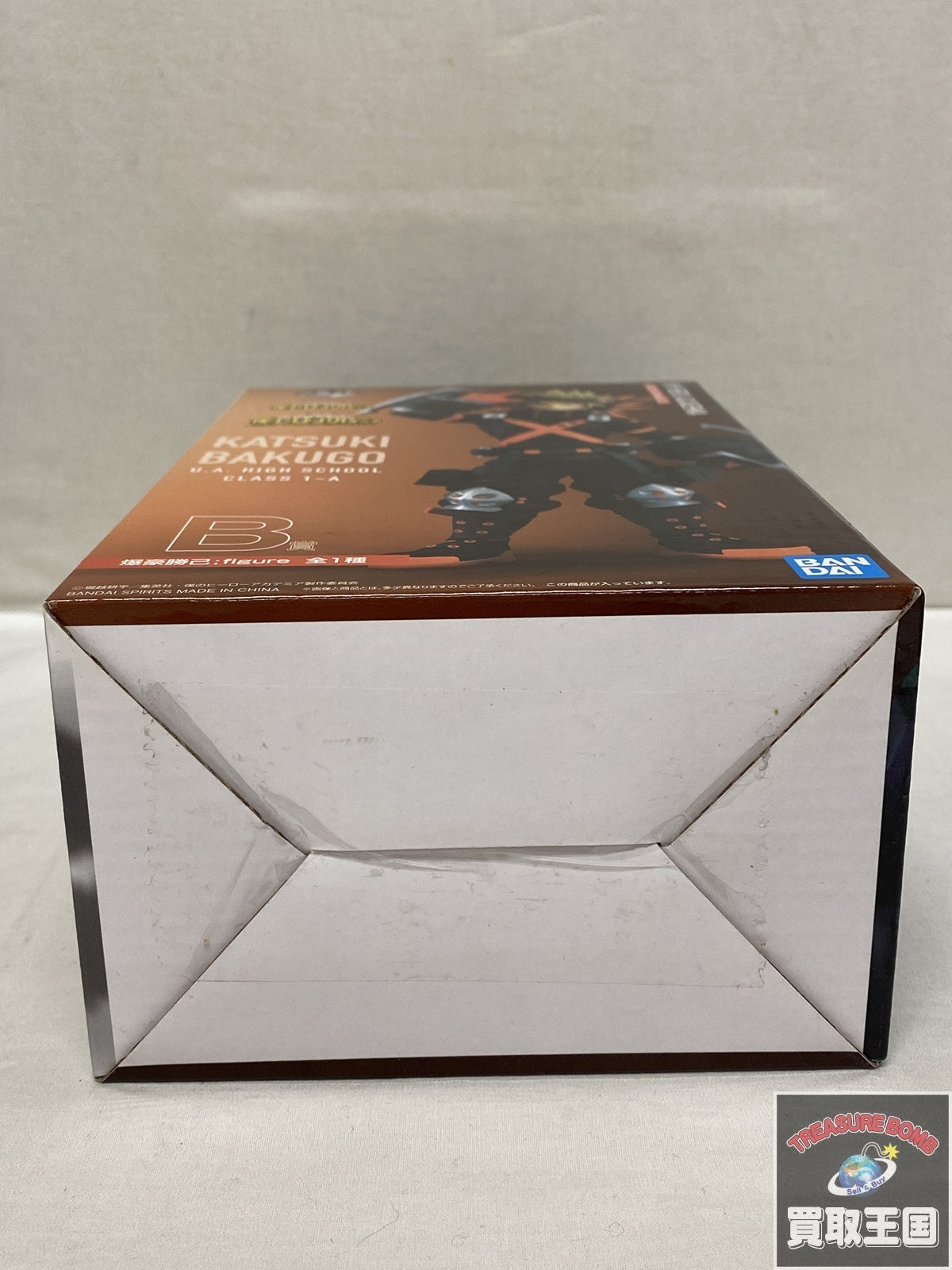 LOUIS VUITTON M70028