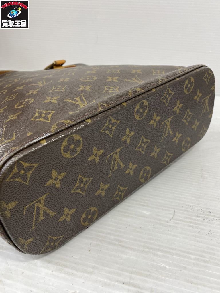 CELINE シャイニーカーフスキン スモールフラップウォレット 水色