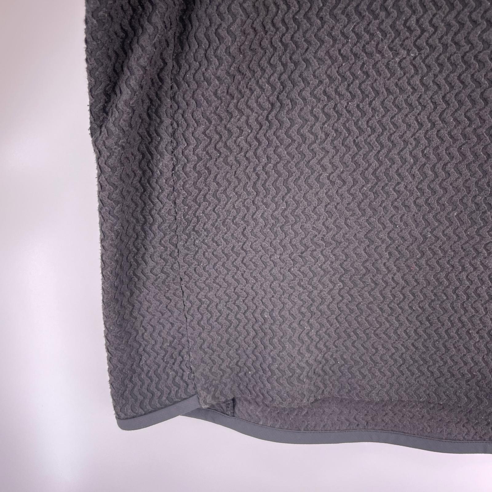 長袖Ｔシャツ M's R1 Air Crewneck Pullover ブラック