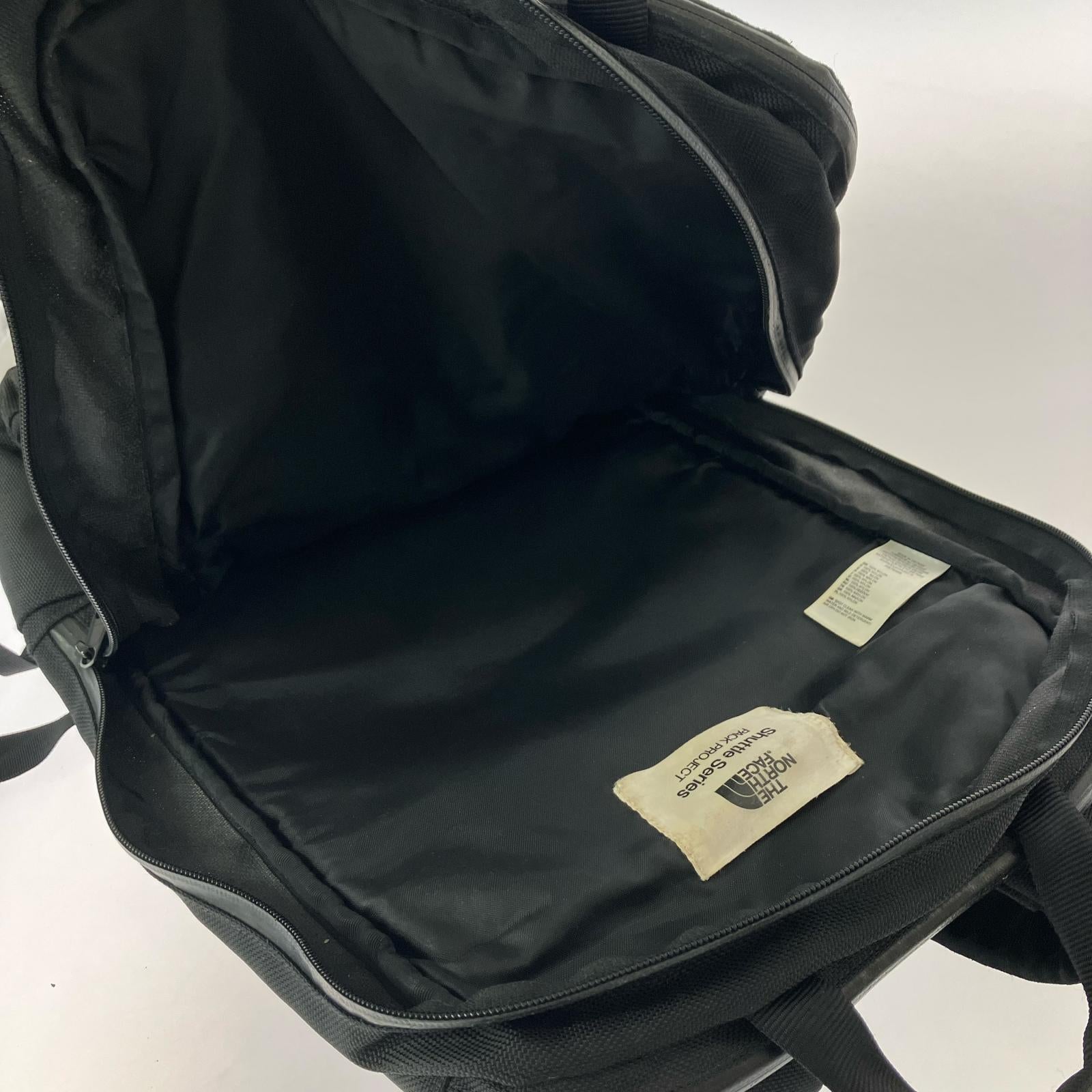 リュック・デイパック THE NORTH FACE シャトルデイパック BLK ブラック