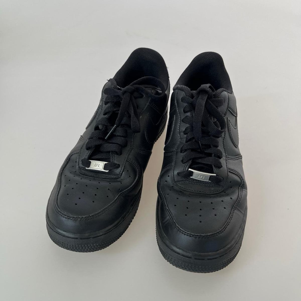 スニーカー AIR FORCE 1 07 黒 26.5cm (US8 1/2 UK8 EU43) ブラック