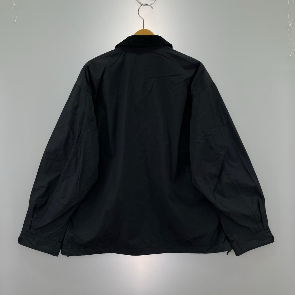 その他アウター ﾏｳﾝﾃﾝ ｶﾊﾞｰｵｰﾙ 黒 M M ブラック