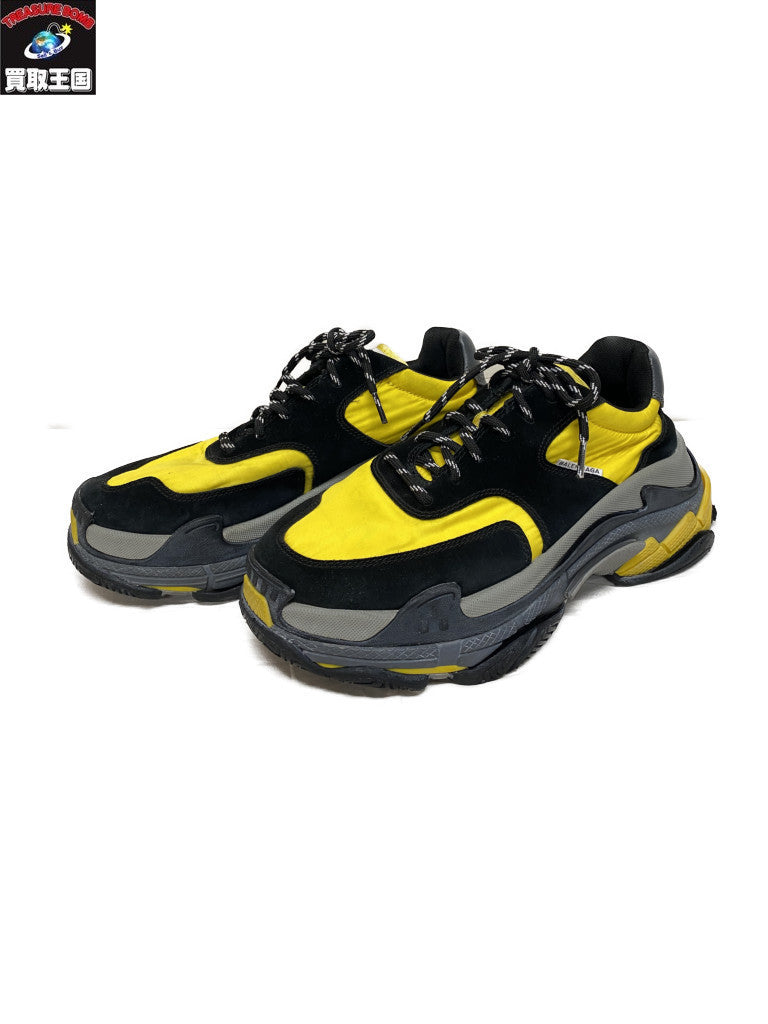 Balenciaga Triple S (27.0)
