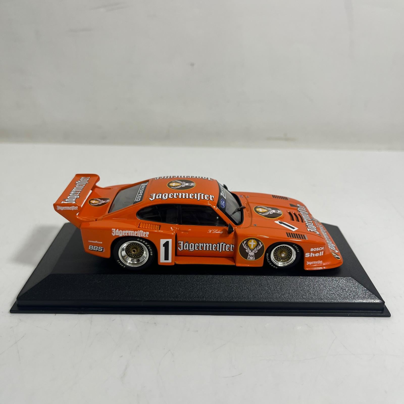 フォード カプリ ターボ Gr.5 アイフェルレンネン DRM 1982 フォード カプリ ターボ Gr.5 アイフェルレンネン DRM 1982 MINICHAMPS スケールカー
