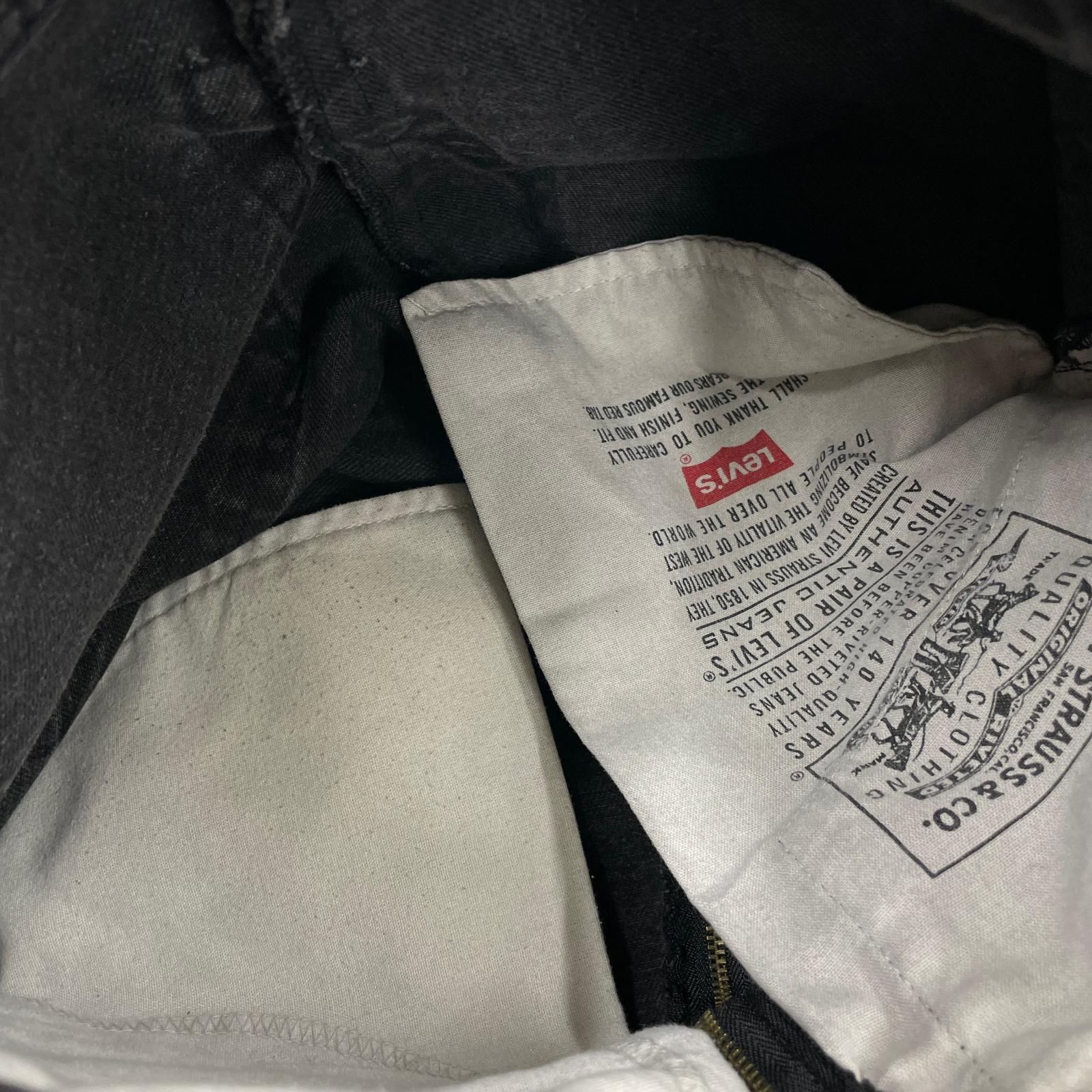 デニムパンツ Levi's カットオフ リメイク デニムパンツ グレー ブラック