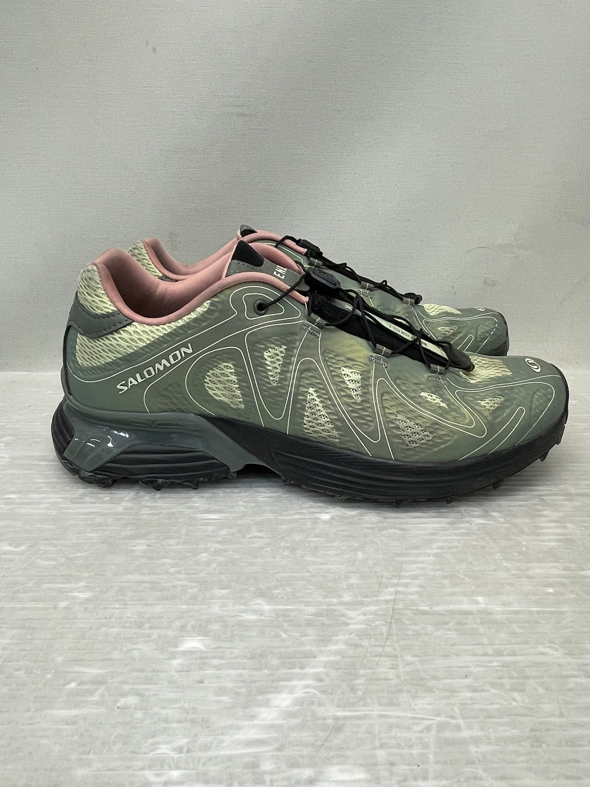 スニーカー 491703