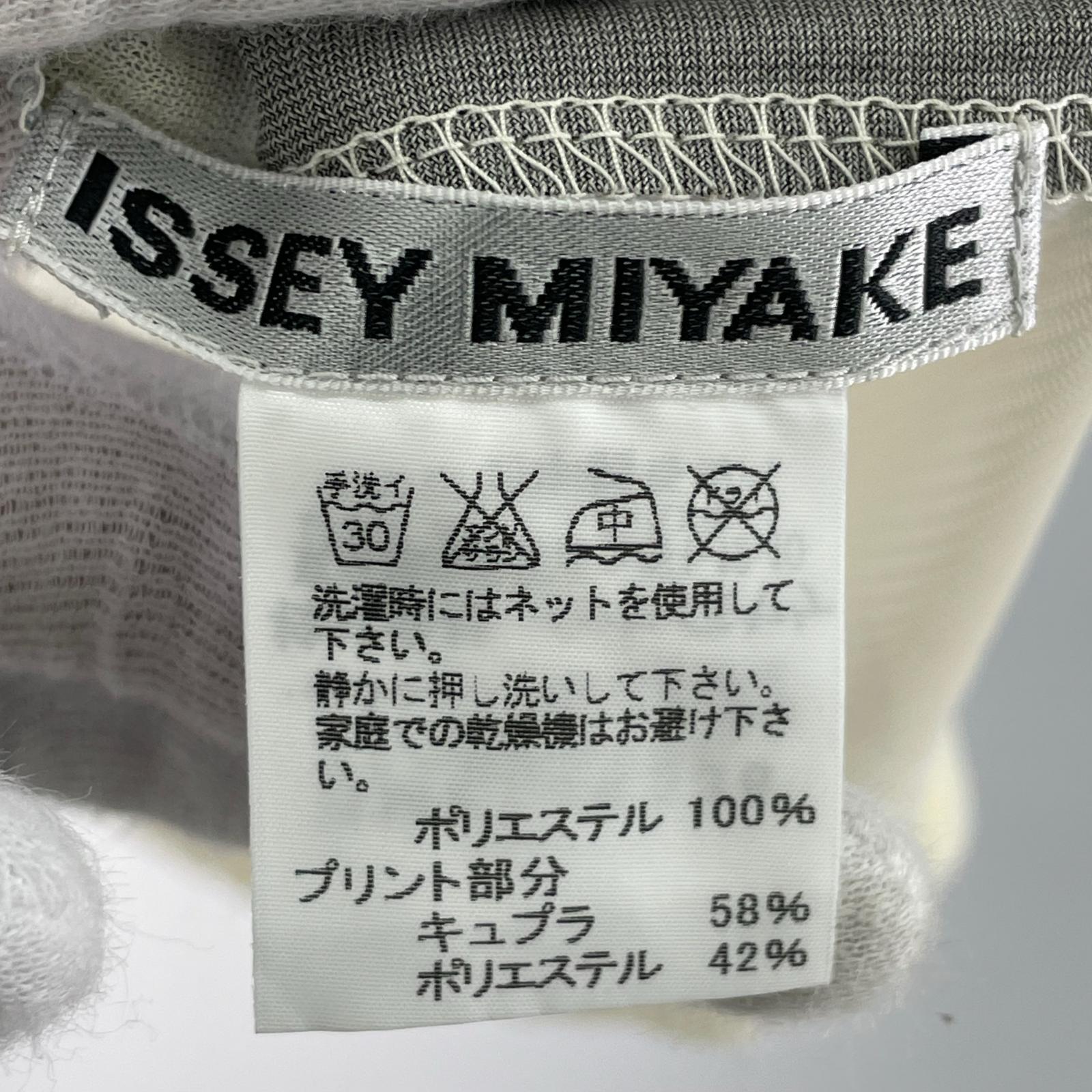 その他トップス ISSEY MIYAKE シアーN/Sカットソー ベージュ S ベージュ
