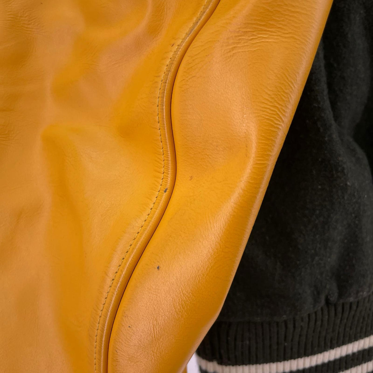 ブルゾン CANTERBURY 袖ﾚｻﾞｰｽﾀｼﾞｬﾝ ｵﾘｰﾌﾞ×ｲｴﾛｰ (M) M